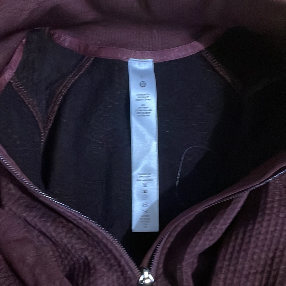 Lululemon Quarter Zip Jacket - Picture 4 of 4